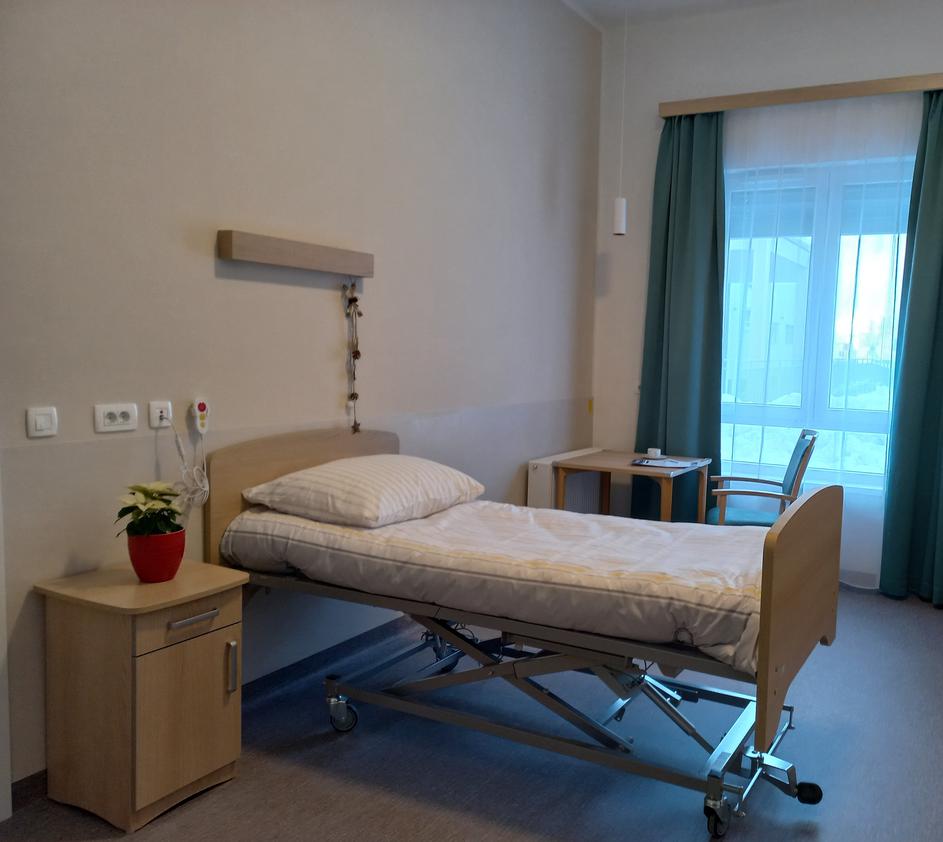 Žiri, dom starejših občanov, SeneCura