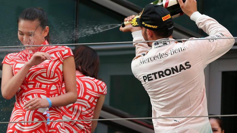 lewis hamilton hostesa vn kitajske