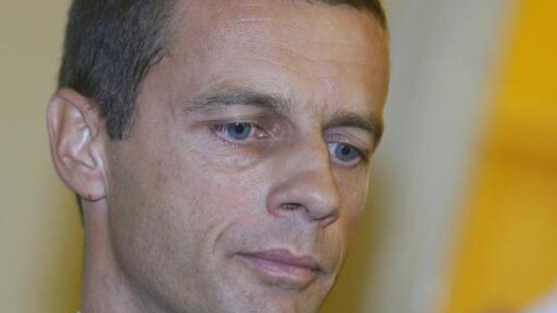 aleksander Äeferin bobo