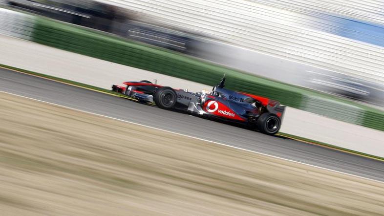 Lani je Hamilton zmagal dvakrat, letos je v najožjem krogu favoritov. (Foto: Reu