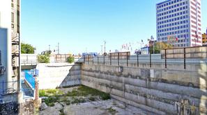 Gradbena jama pod stolpnico SCT