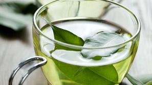 Vrst zelenega čaja je več, zato upoštevajte navodila za pripravo. (Foto: Shutter