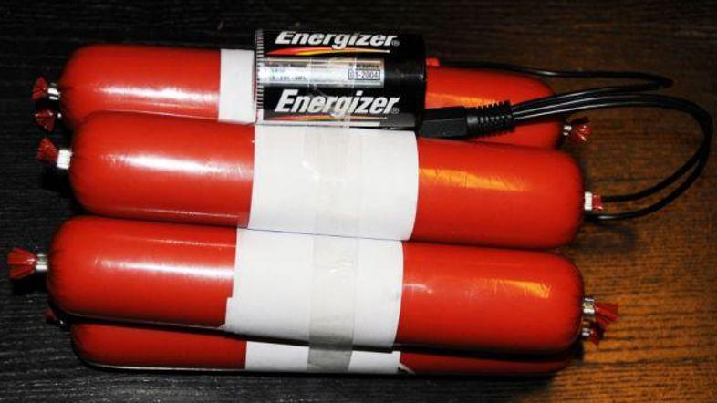 Samomorilec si je verjetno želel le pozornosti. (Foto: WP)