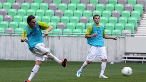 trening stožice slovenija pred belgija 2011