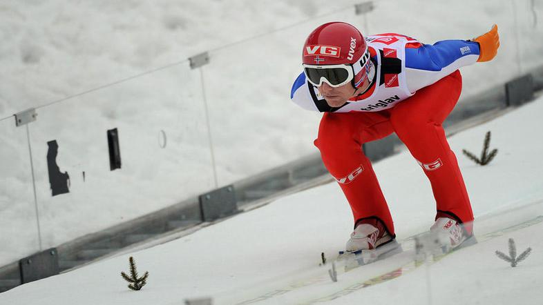 Roar Ljøkelsøj je na planiški velikanki skočil še zadnjič v življenju. (Foto: Re
