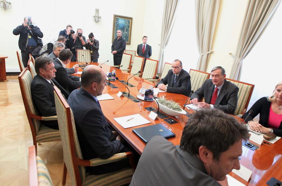 sestanek kandidati janša