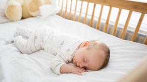 Otrok, dojenček, spanje, soba, postelja