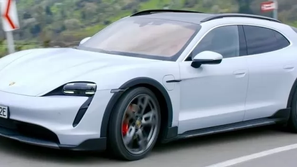 Porsche Taycan 4S Cross Turismo