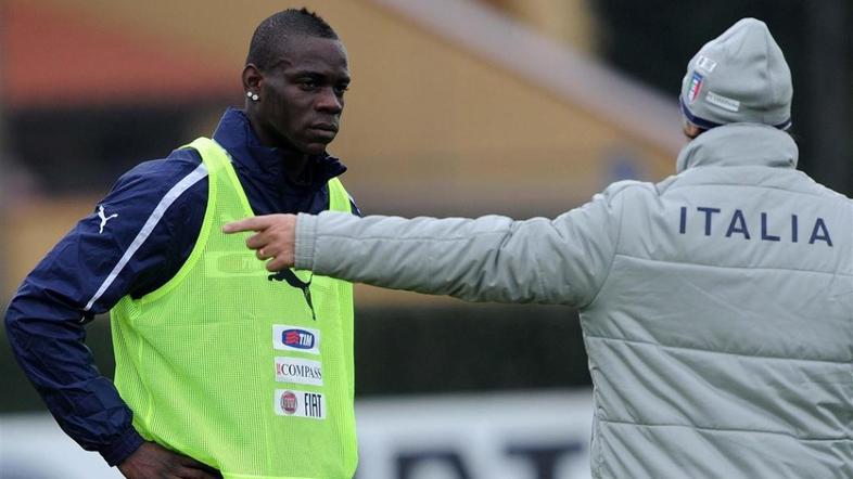 Balotelli Prandelli Italija Nizozemska trening Firence Coverciano