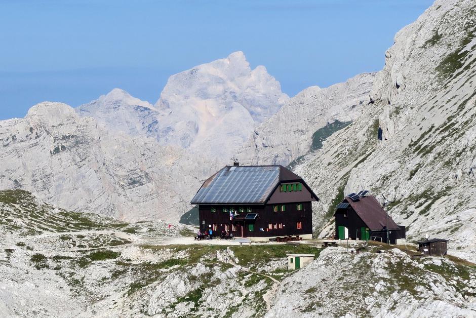 Dom Valentina Staniča pod Triglavom | Avtor: Manca Čujež