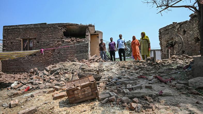 ruševine v vasi Pahari Wala v Indiji