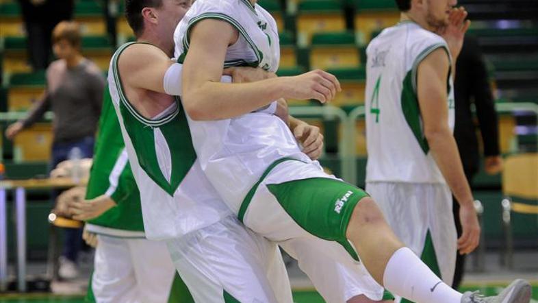 zlatorog laško hemofarm omić