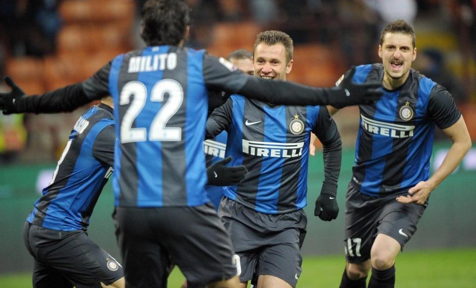 Cassano Milito Inter Milan Chievo Serie A Italija liga prvenstvo Kuzmanović