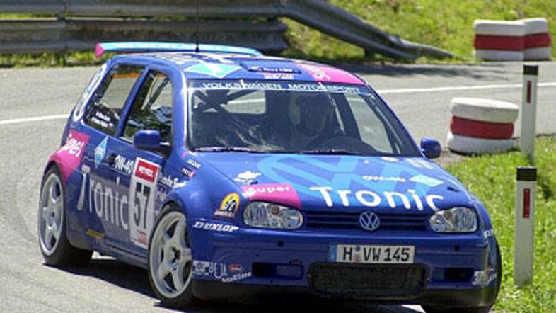 V Ljubljani se je začel 30. reli Hella.