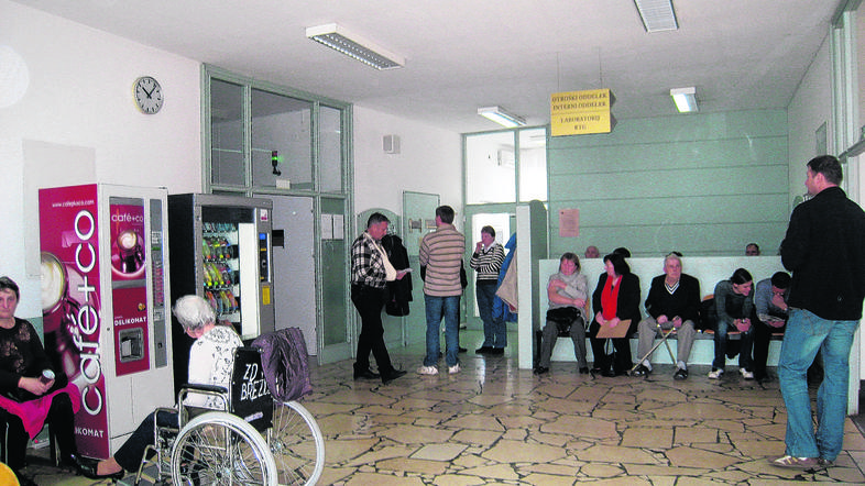 Paciente zanimajo kakovostne storitve in ne notranje razprtije. (Foto: Nada Čern