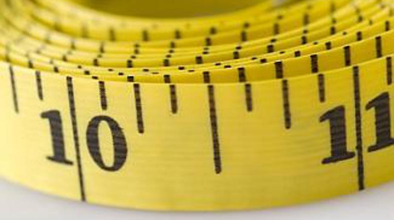 Navihanost šolarjev, ki so kar med šolsko uro merili svoje "bogastvo", je razbur