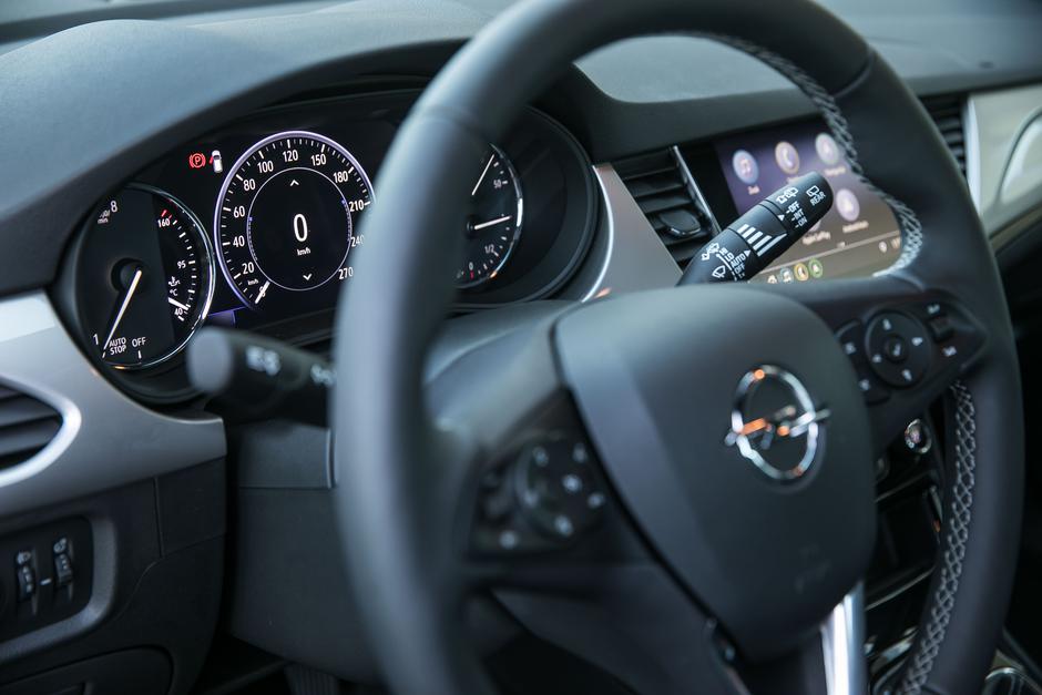 Opel Astra | Avtor: Saša Despot