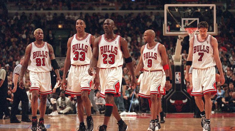 chicago bulls 1995/1996 jordan pippen rodman kukoč harper