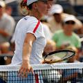 Svetlana Kuznetsova je morala zaradi pretegnjene trebušne mišice odpovedati dvob