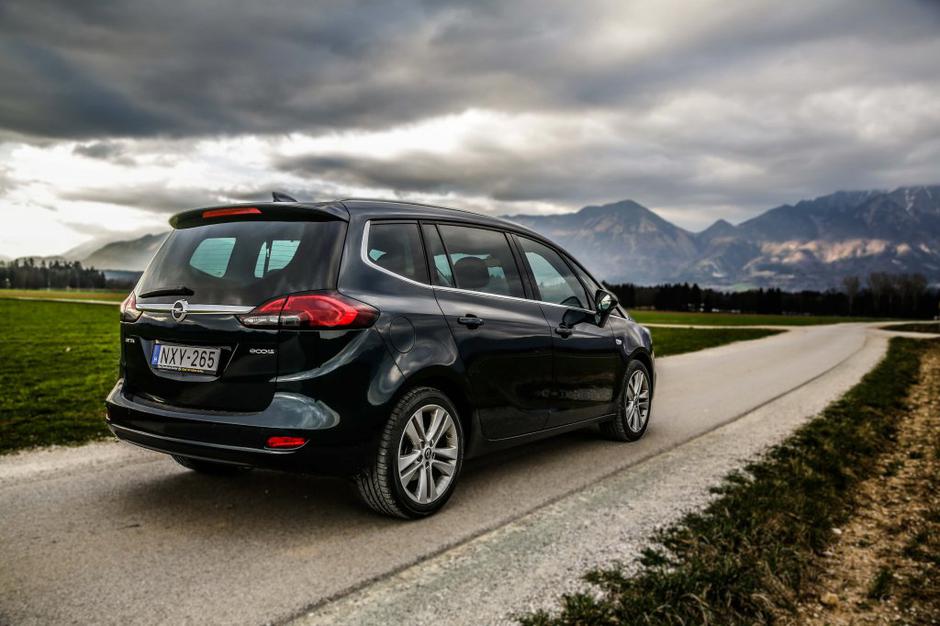 Opel zafira | Avtor: Saša Despot