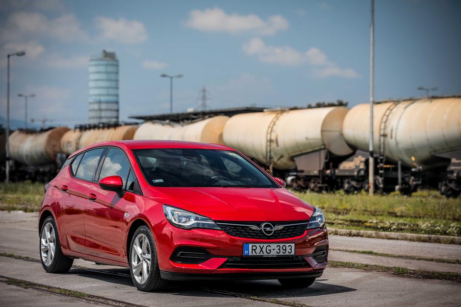 Opel Astra | Avtor: Saša Despot