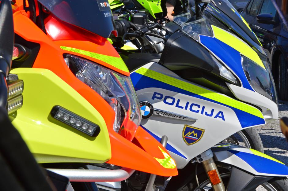 Policija reševalec nesreča motor | Avtor: Andrej Leban