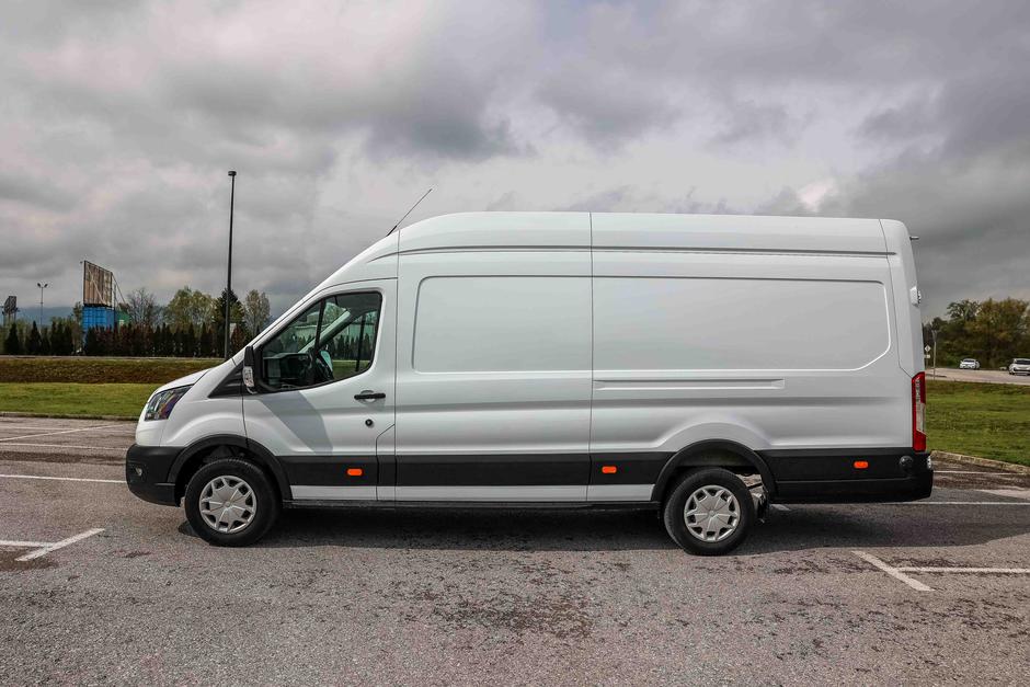 Ford Transit Furgon | Avtor: Saša Despot