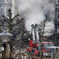 Od petnadstropne hiše so ostale le še ruševine. (Foto: Reuters)