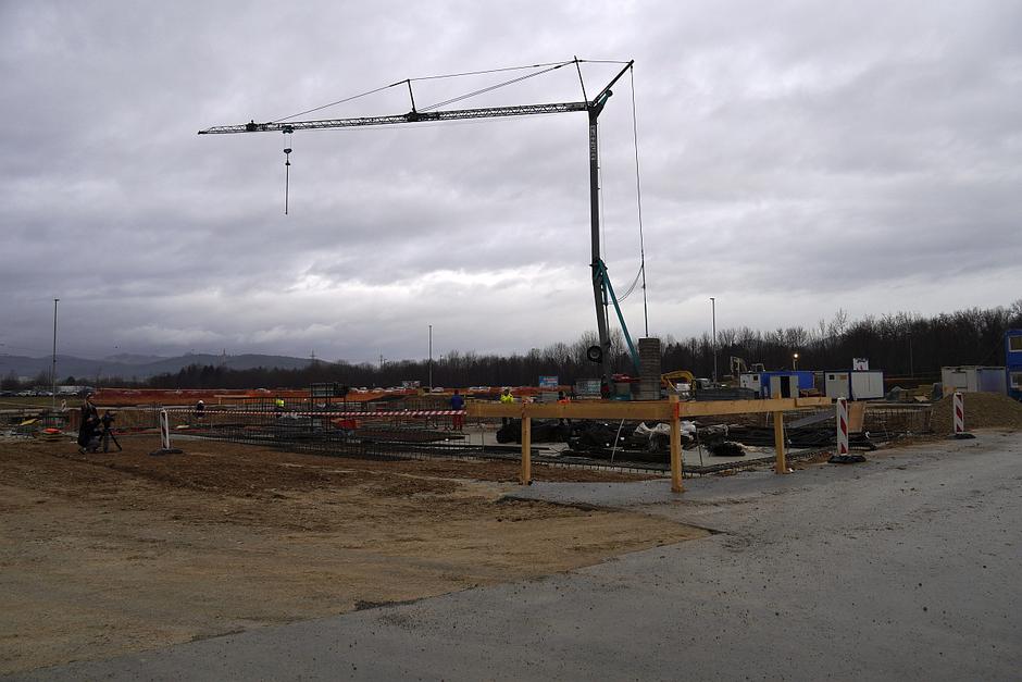 Porsche prodajno-servisno središče v Ljubljani | Avtor: Matija_Janežič