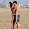 Jesse Metcalfe in Cara Santana