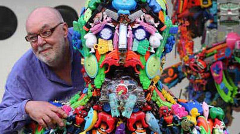 Psihoterapevt za odrasle si je našel nov hobi, ki mu krajša urice.