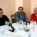 Sindikalisti Skei Tama so z Dragom Gajzerjem (levo) na čelu predstavili aktualno