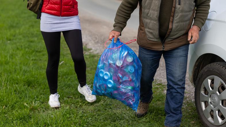 Čistilna akcija v Kranju - Kranj ni več usran