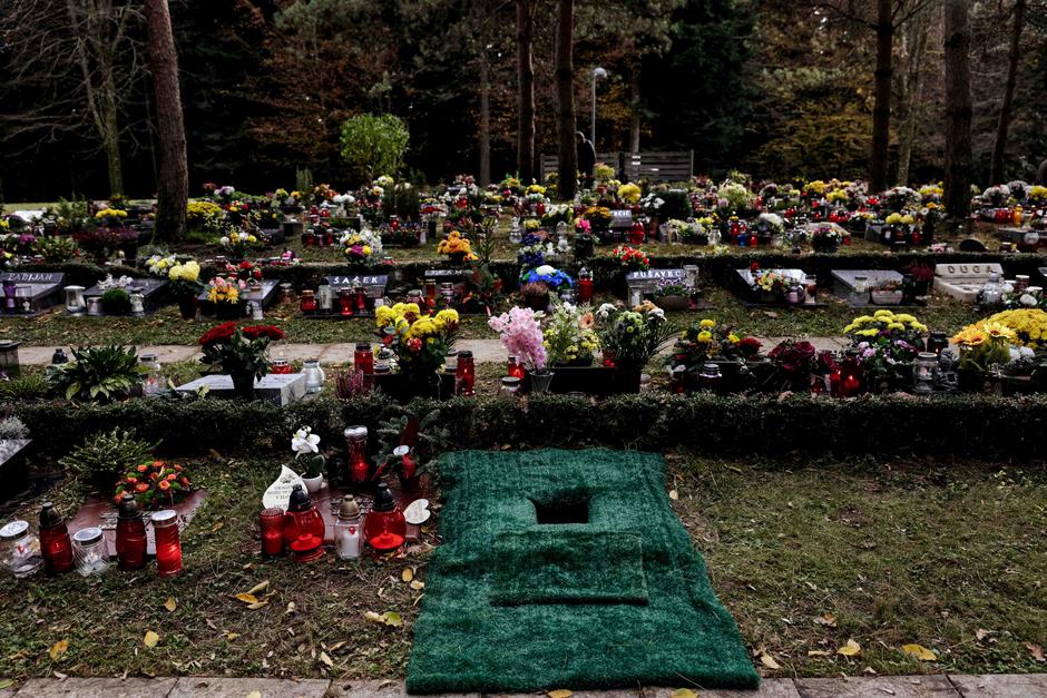 pogreb Aleš Šutar | Avtor: Saša Despot