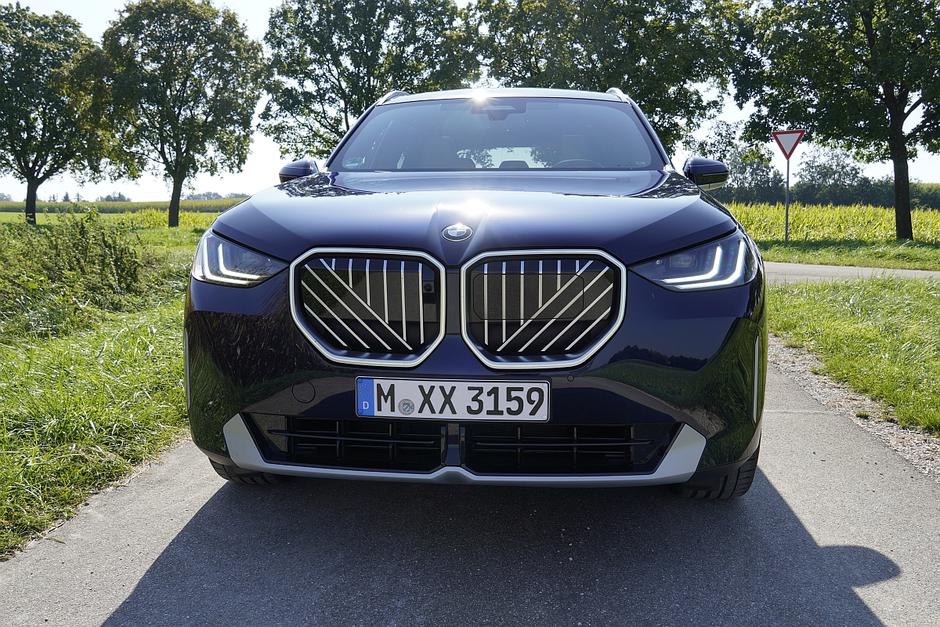 BMW X3, SUV | Avtor: MatijaJanežič