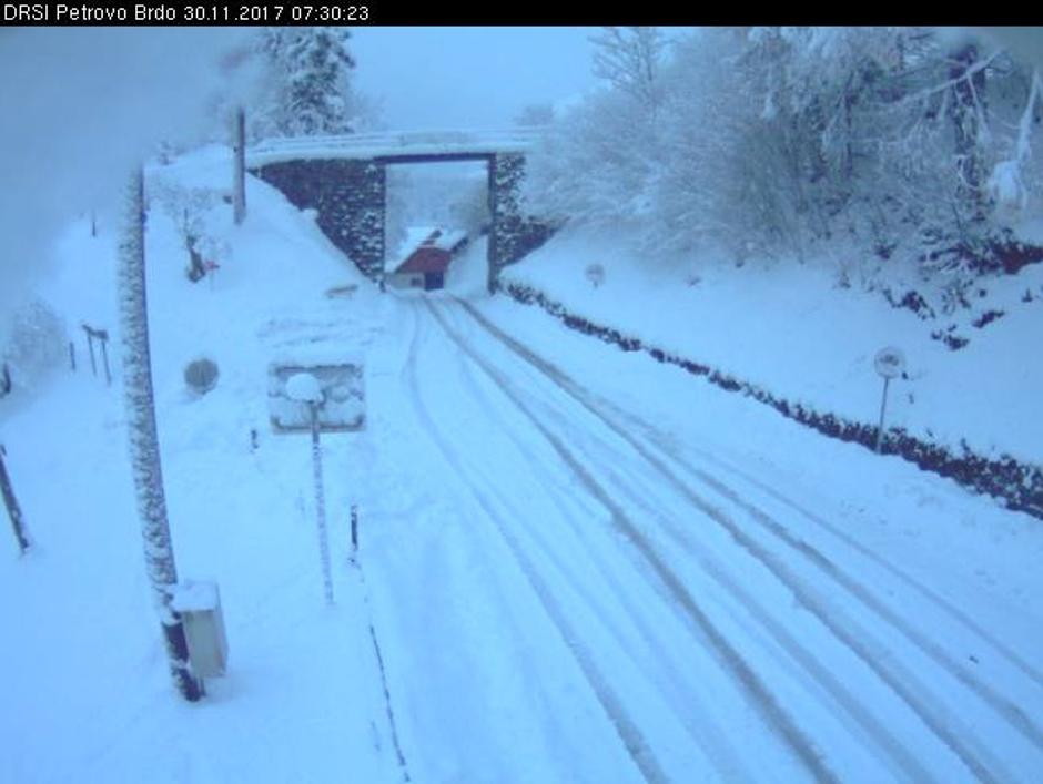 sneg ceste | Avtor: Prtscr PIC