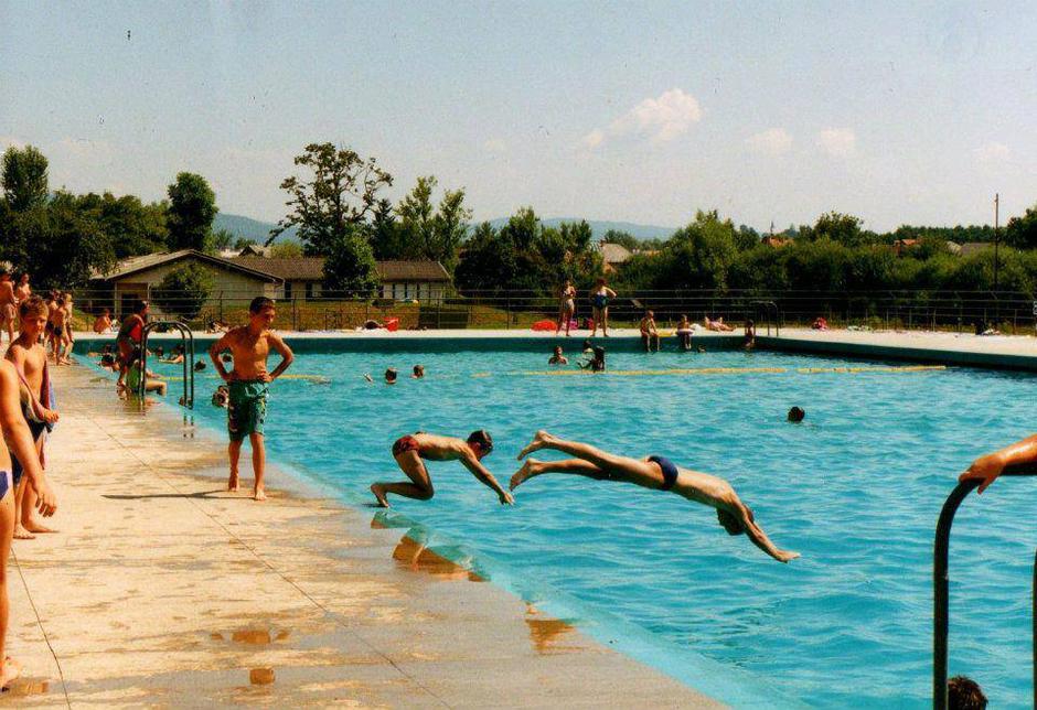 vrhniški bazen | Avtor: Facebook