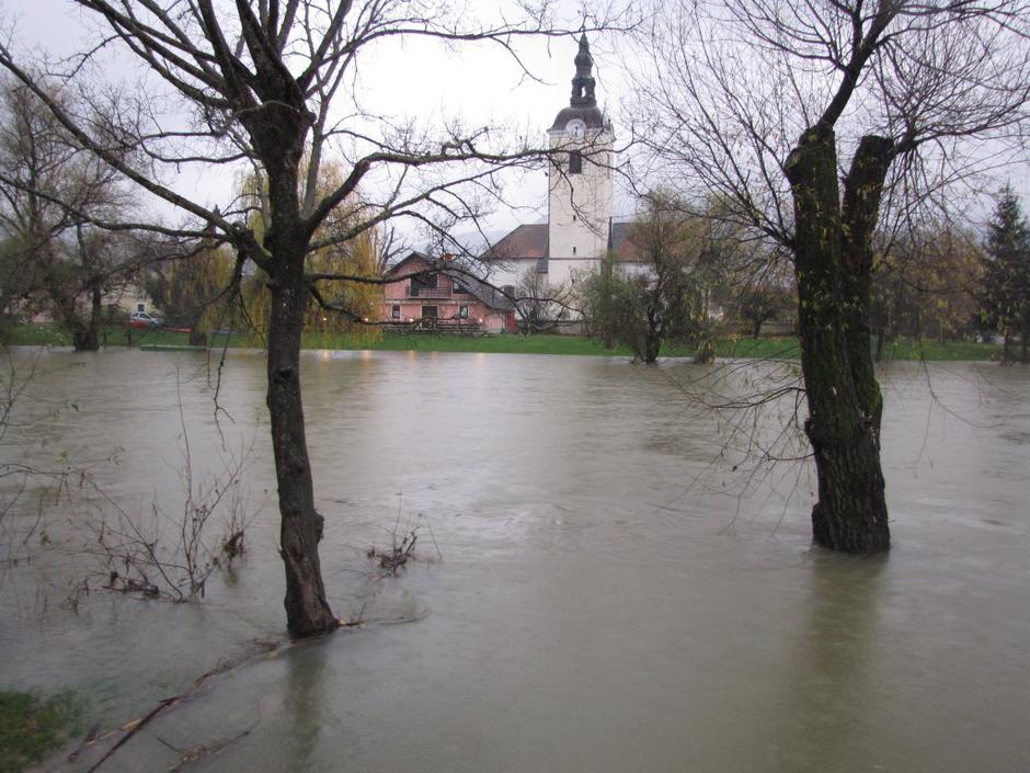 reka krka | Avtor: Jerca Božič Kranjec