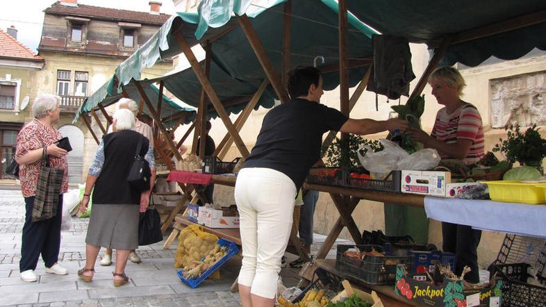 Ekološka tržnica v Novem mestu je ena izmed petih stalno delujočih v Sloveniji. 