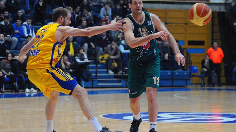 Zagreb : Union Olimpija 85:89