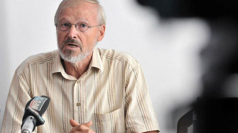 Mazalin, KS90: Če se nič ne bo spremenilo, bo februarja ali marca čas za general