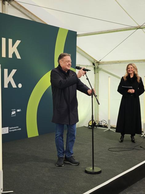 Otvoritev polnilnega parka na alternativna goriva