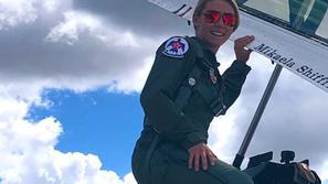 Mikaela Shiffrin F-16