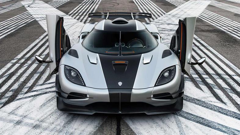 Koenigsegg agera one:1