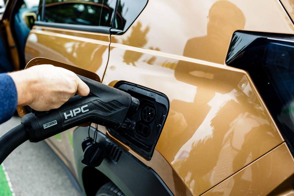 primerjava fiat panda hybrid bev | Avtor: Saša Despot