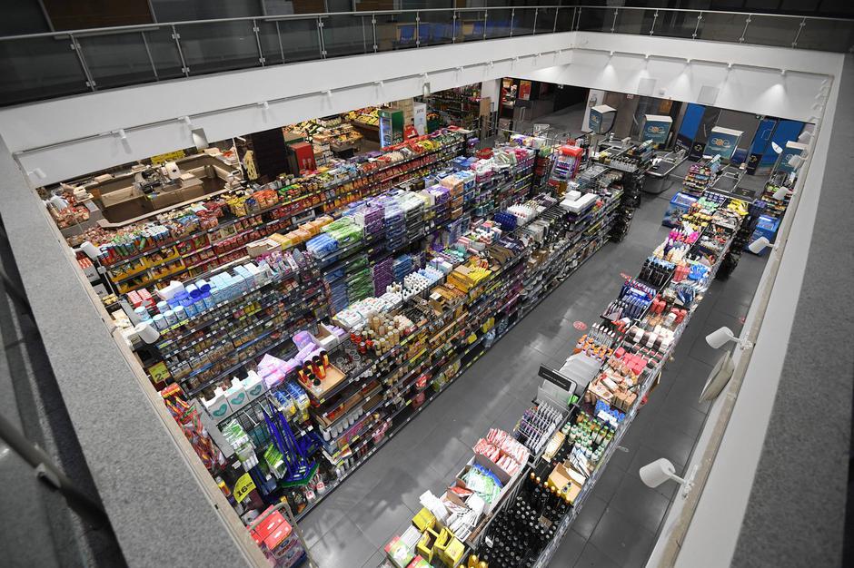 trgovina Hrvaška | Avtor: Profimedia