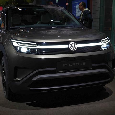volkswagen ID cross