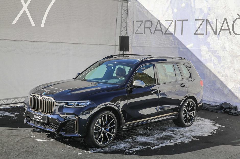 BMW xDRIVE | Avtor: Saša Despot