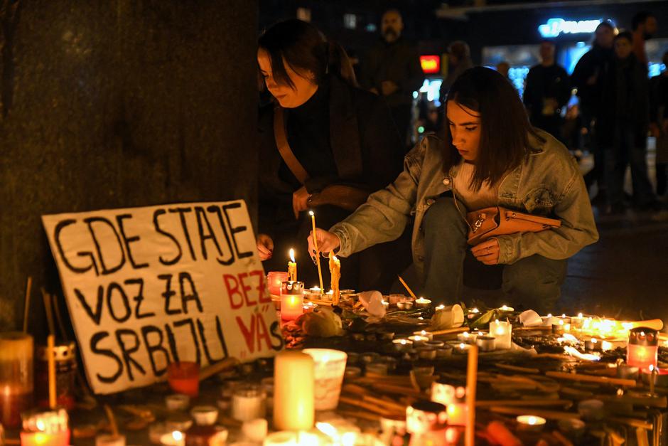 Zrušenje strehe železniške postaje v Novem Sadu, Srbija | Avtor: Profimedia