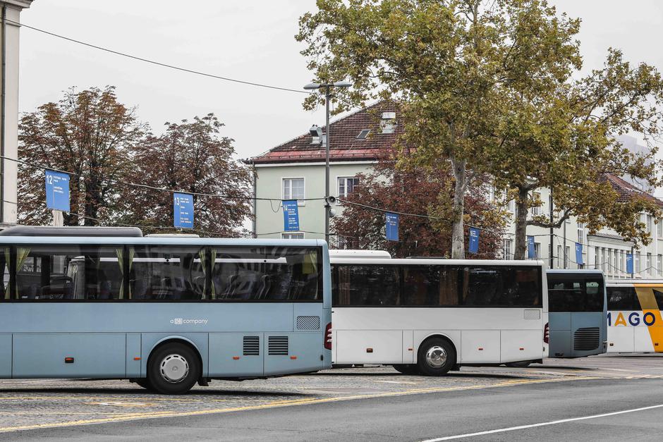 avtobus | Avtor: Saša Despot